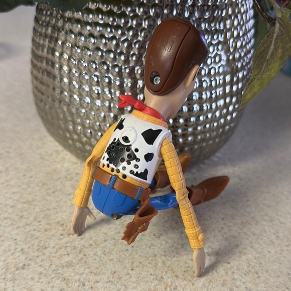 2015 Woody Cowboy Action Figure - Brown, Blue, Yellow - Picture 3 of 5